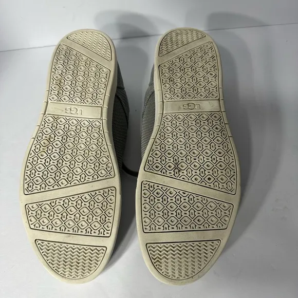 UGG Men's Gray Casual Sneakers size 13 pre owned Exellent condition.