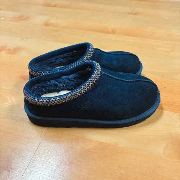 Ugg Navy Blue Slip-on Tasman II Slipper Shoes Kids Size 3