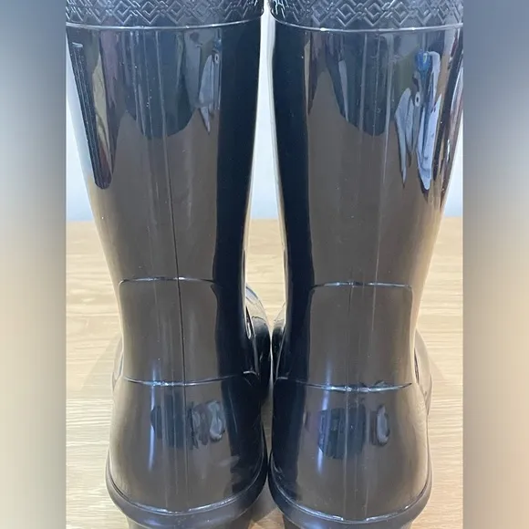 UGG Shaye Womens *Great Condition* Size 9 Black Tall Waterproof Boots