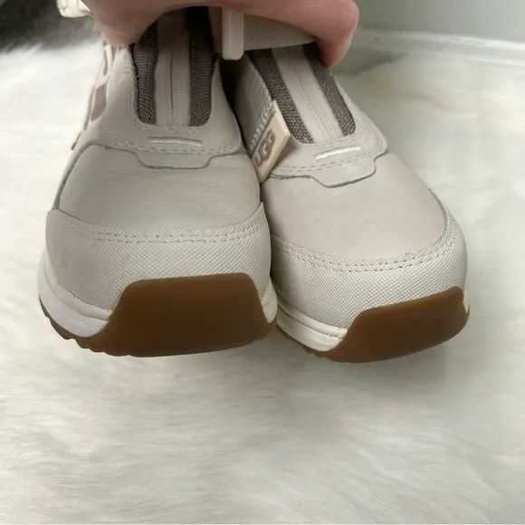 Ugg Tahoe Waterproof Boots in Cream