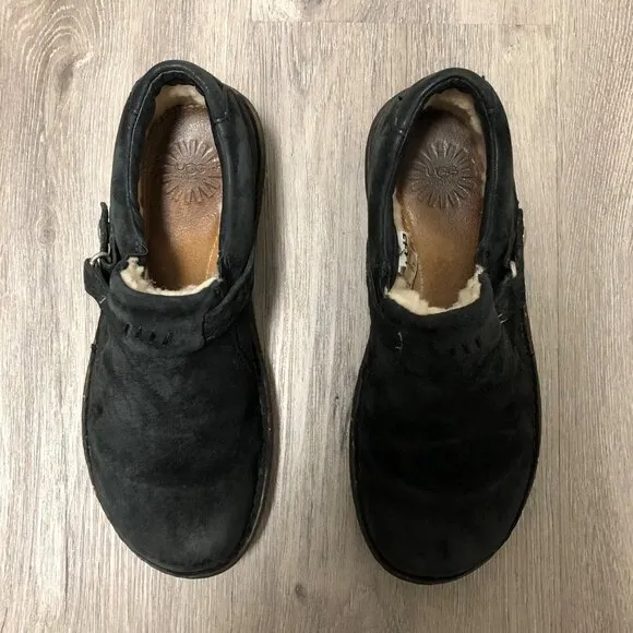 Ugg Women's Size 7 Oleander Black Suede Slip On Clog Moccasin Leather Shoes