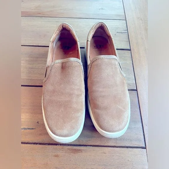 UGG Cas Double GoreSneakers | Tan Slip-On UGG Shoes; Size 7