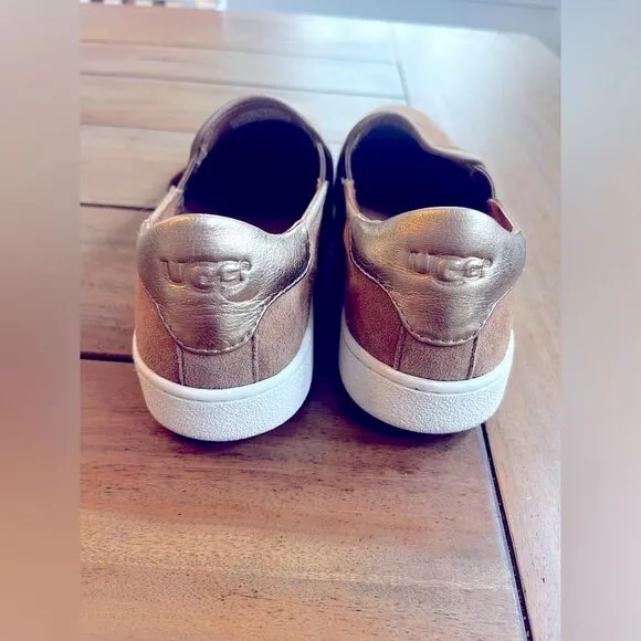 UGG Cas Double GoreSneakers | Tan Slip-On UGG Shoes; Size 7