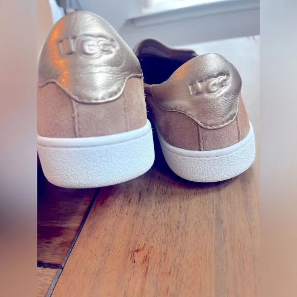 UGG Cas Double GoreSneakers | Tan Slip-On UGG Shoes; Size 7