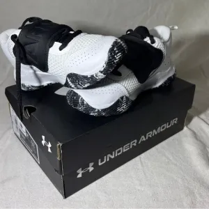 Under Armor PS Zone Basketball Shoes Youth Boys Girls 1Y NEW
