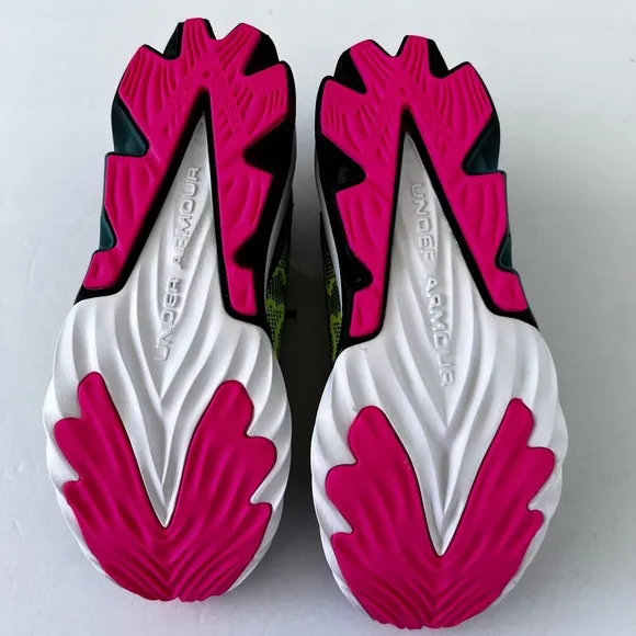 Under Armour Boys'Scramjet  Running Shoes 3024994-001 Size 6Y NEW! Multicolor