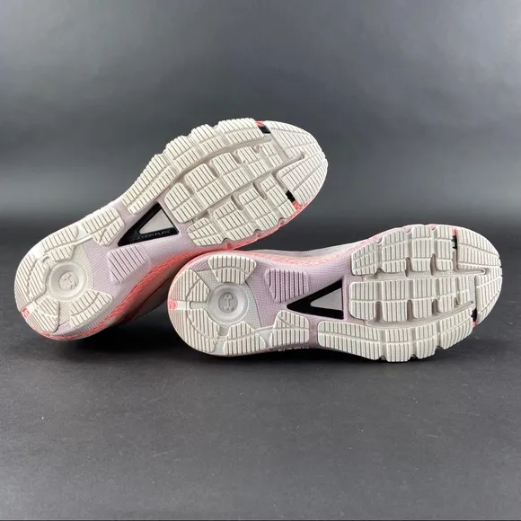 Under Armour Women's HOVR Machina Running Shoes
