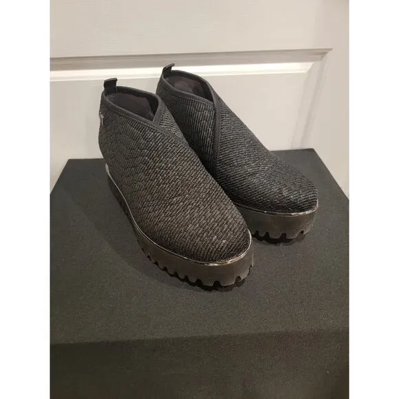 United Nude Wedge Shoes Women's Sz 7.5 Slip On Black Silver Stretch