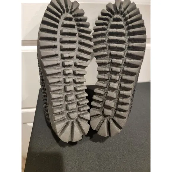 United Nude Wedge Shoes Women's Sz 7.5 Slip On Black Silver Stretch
