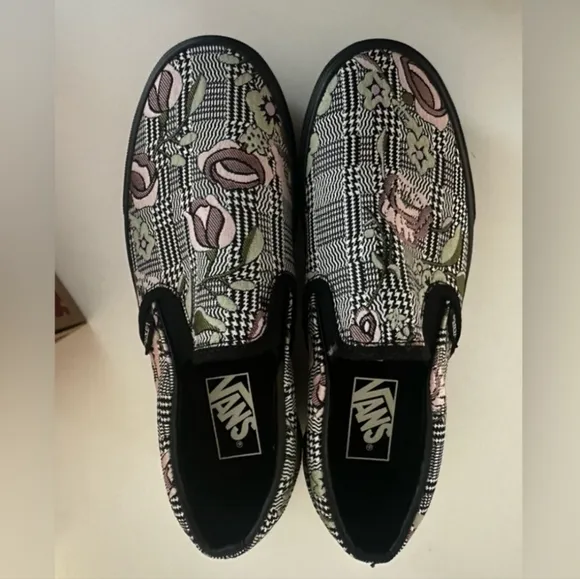 Vans Classic Slip-on Stackform Tapestry Floral Shoes Size W-8