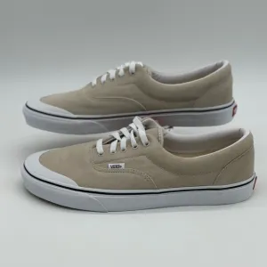 Vans Men's Tan Canvas Sneakers