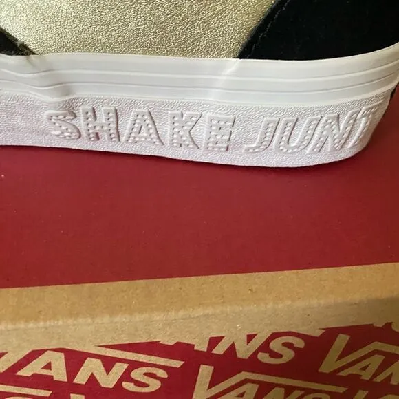 Vans Pro x Shake Junt slip on skate black/gold shoes  men size 7.5 NIB.