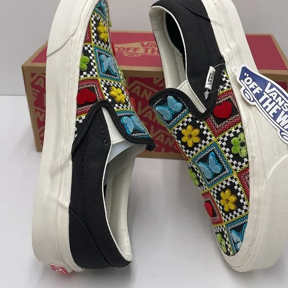 Vans WMNS Black Multicolor Classic Slip-OnCraft Multi BlackVN0A7Q58F3H Sneaker