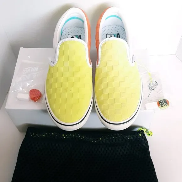 🆕Vans x Penn Tennis Ball ComfyCush Suede Slip-On Limited Edition Shoes