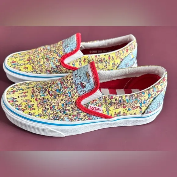 Vans x Where's Waldo Slip-On Shoes Unisex 🌟