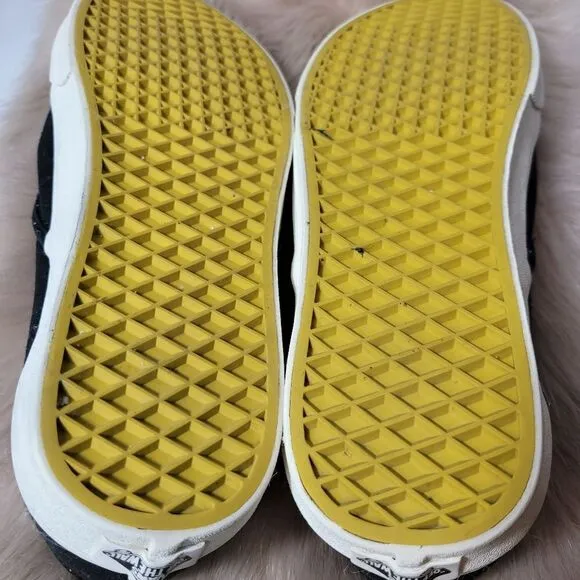 VANS X Harry Potter Hufflepuff Classic Slip-on Sneaker Shoes Size 12