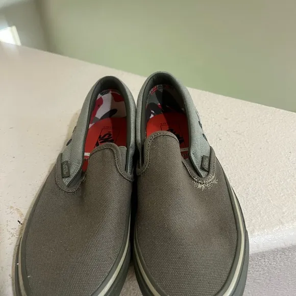 VAULT‎ BY VANS X NIGEL CABOURN OG CLASSIC SLIP-ON Khaki Army Green Shoes 10.5