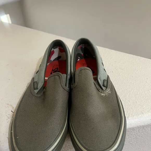 VAULT‎ BY VANS X NIGEL CABOURN OG CLASSIC SLIP-ON Khaki Army Green Shoes 10.5
