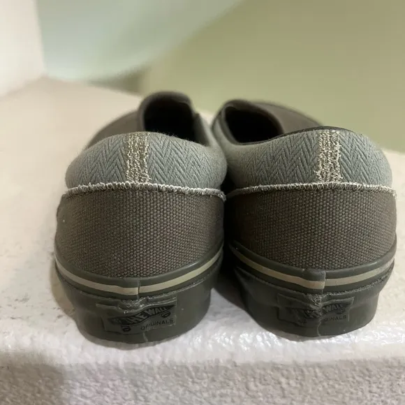 VAULT‎ BY VANS X NIGEL CABOURN OG CLASSIC SLIP-ON Khaki Army Green Shoes 10.5