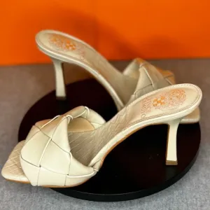 Vince Camuto Brelanie Woven Strap Cream Leather Mule Heeled Sandal Size 5.5