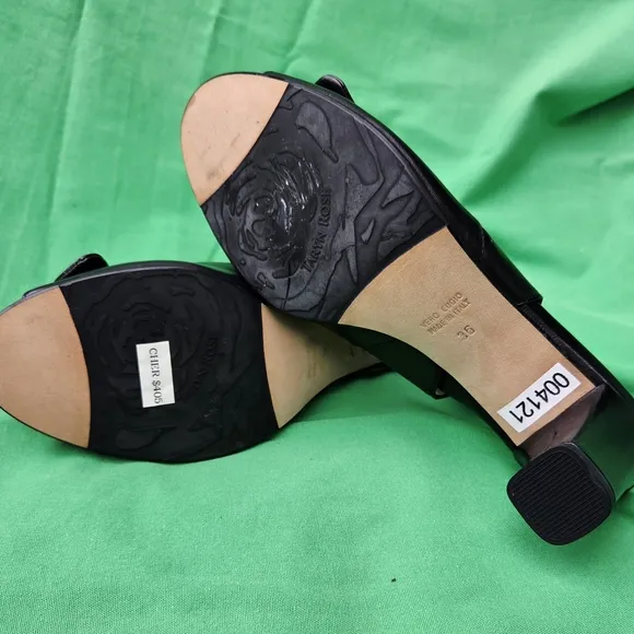 VINTAGE 2004Taryn Rose CHER-NAPPA  Black Slingback Women's Shoes BRAND NEW
