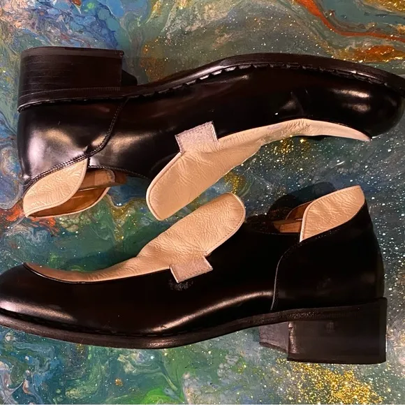 Vintage 90s Elegant TODD WELSH Black and Cream Men's Loafers SIZE 12