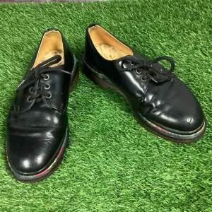 Vintage Dr Marten Rainbow Stitch Black Oxford Shoes 6