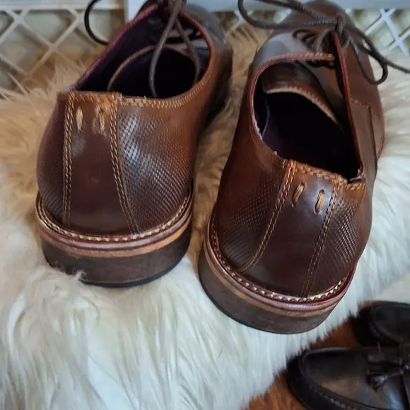 Vintage Foundry brown leather wingtip oxfords 11