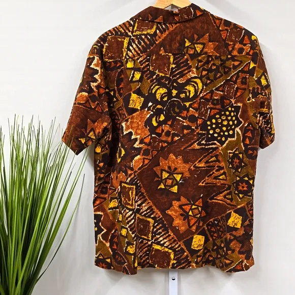 Vintage Hale Aloha Isoshima Retro Brown and Yellow Short Sleeve Casual Shirt