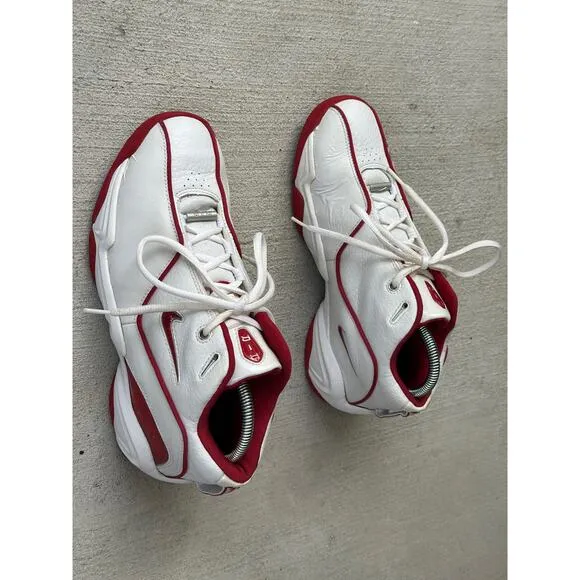 Vintage Nike Air Men's 7.6 White Red Basketball Shoes Sports Sneakers Signed Low