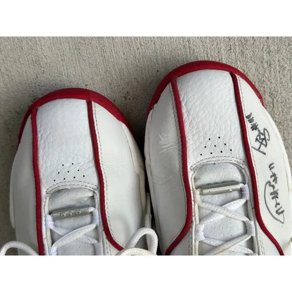 Vintage Nike Air Men's 7.6 White Red Basketball Shoes Sports Sneakers Signed Low