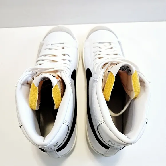 Vintage Nike Blazer Mid 77' Men's Sneakers Size 10 Shoes BQ6806-100