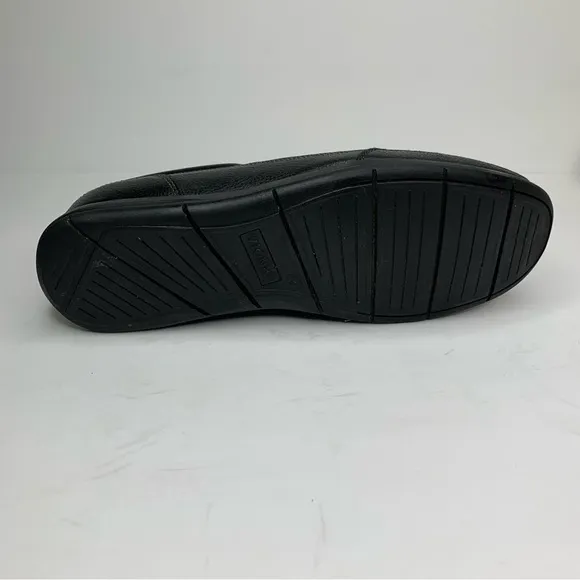Vionic Black Genuine Leather Cushioned Footbed Comfort Loafer SZ. 10.5 SALE SALE