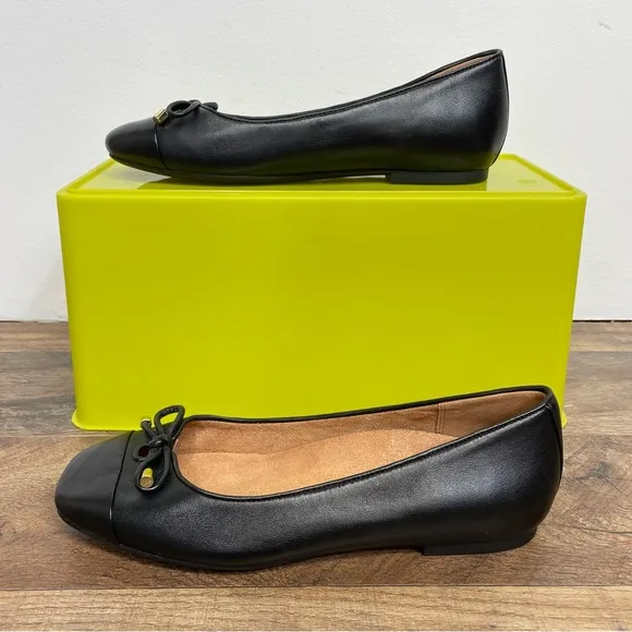 Vionic Black Leather Klara Ballet Flat Shoe Size 7