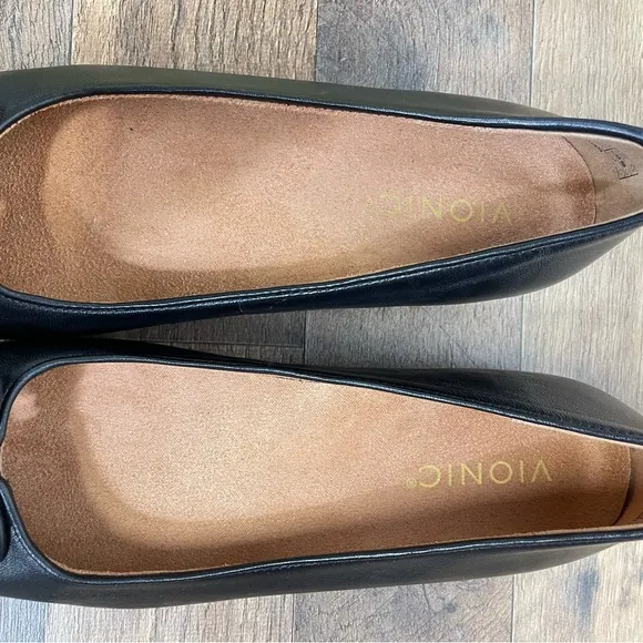 Vionic Black Leather Klara Ballet Flat Shoe Size 7