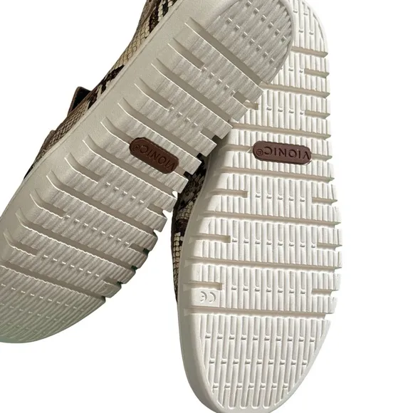 VIONIC UPTOWN SNAKE PRINT LOAFER