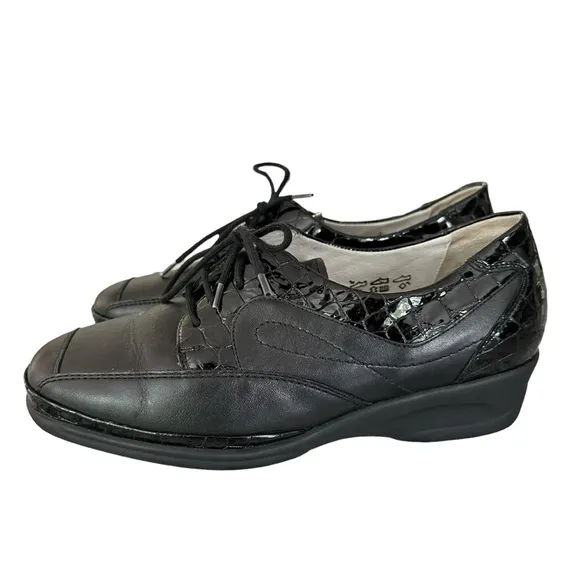 Waldlaufer | Black Extra Wide Fit Leather Lace Up Shoes Size UK 6 US 8.5