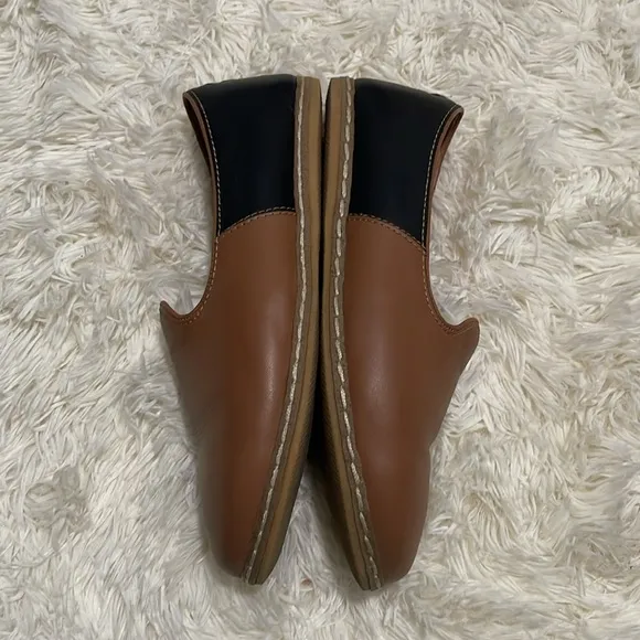 Women’s Charix Camel Black Slip on Comfort Shoes, Black and Tan, Genuine Leather