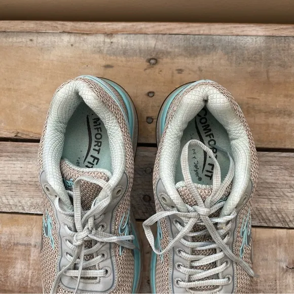 Women's GDEFY Gravity Defyer Mighty Walk Athletic Shoes