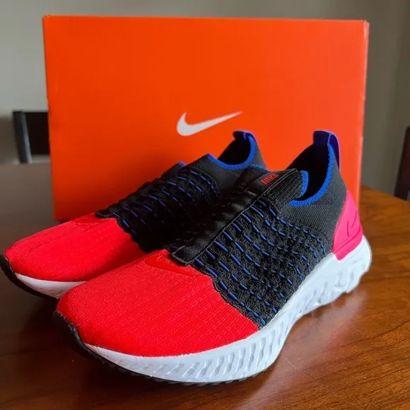 Womens Nike REACT PHANTOM RUN FLYKNIT 2 Running Shoes DX2354-001 with box
