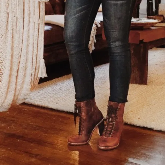 WOMEN'S TIMBERLAND BOOT COMPANY MARGE ANKLE BOOT