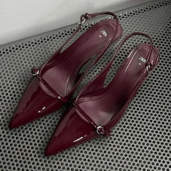 ZARA BLOGGER FAVE!!! Kitten Heel Slingbacks NWT LAST ONE!!!