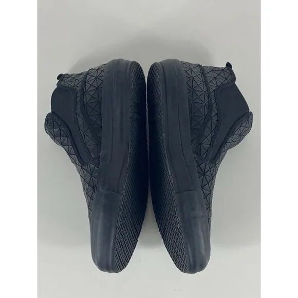 Zara Man Rubber Texture Square/Diamond Pattern Slip On Sneakers Black 44 F147