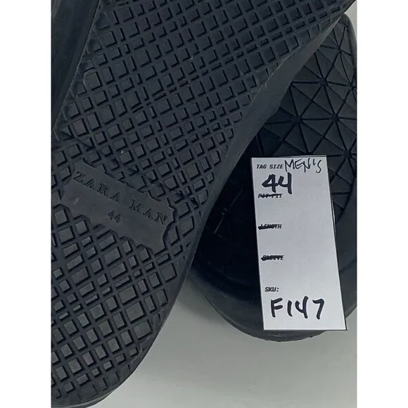 Zara Man Rubber Texture Square/Diamond Pattern Slip On Sneakers Black 44 F147